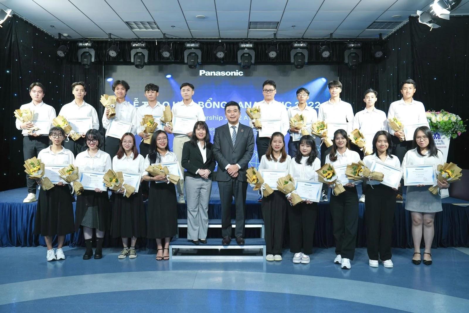 Lộ diện 20 gương mặt nhận học bổng giá trị của Panasonic 2022 - Ảnh 1.