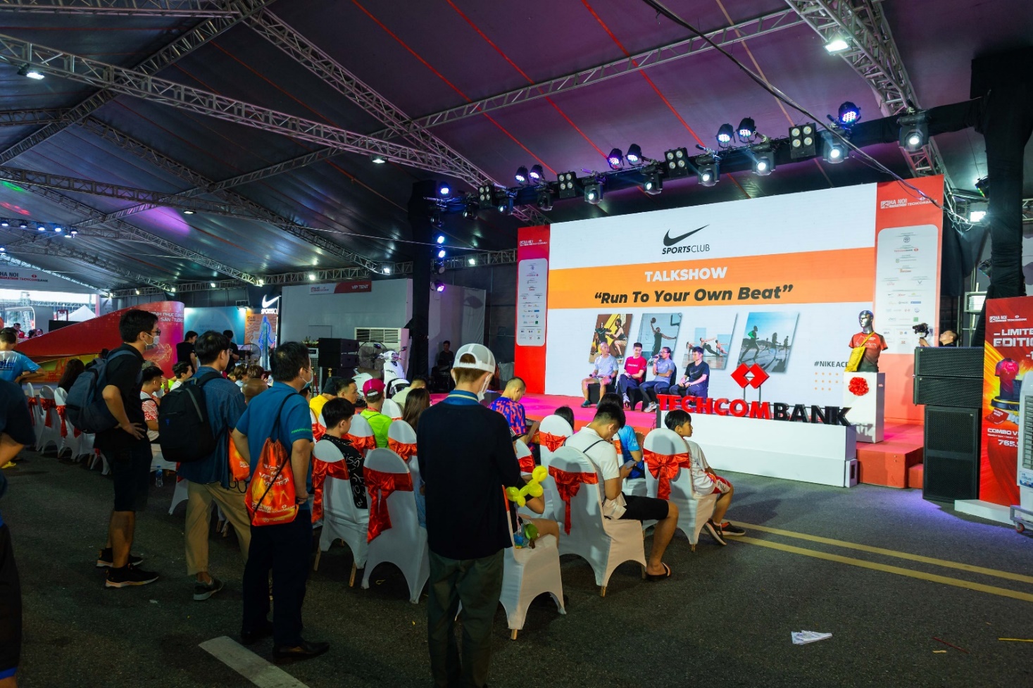 Swoosh Sports Club đồng hành cùng Hà Nội Marathon Techcombank 2022 - Ảnh 9.