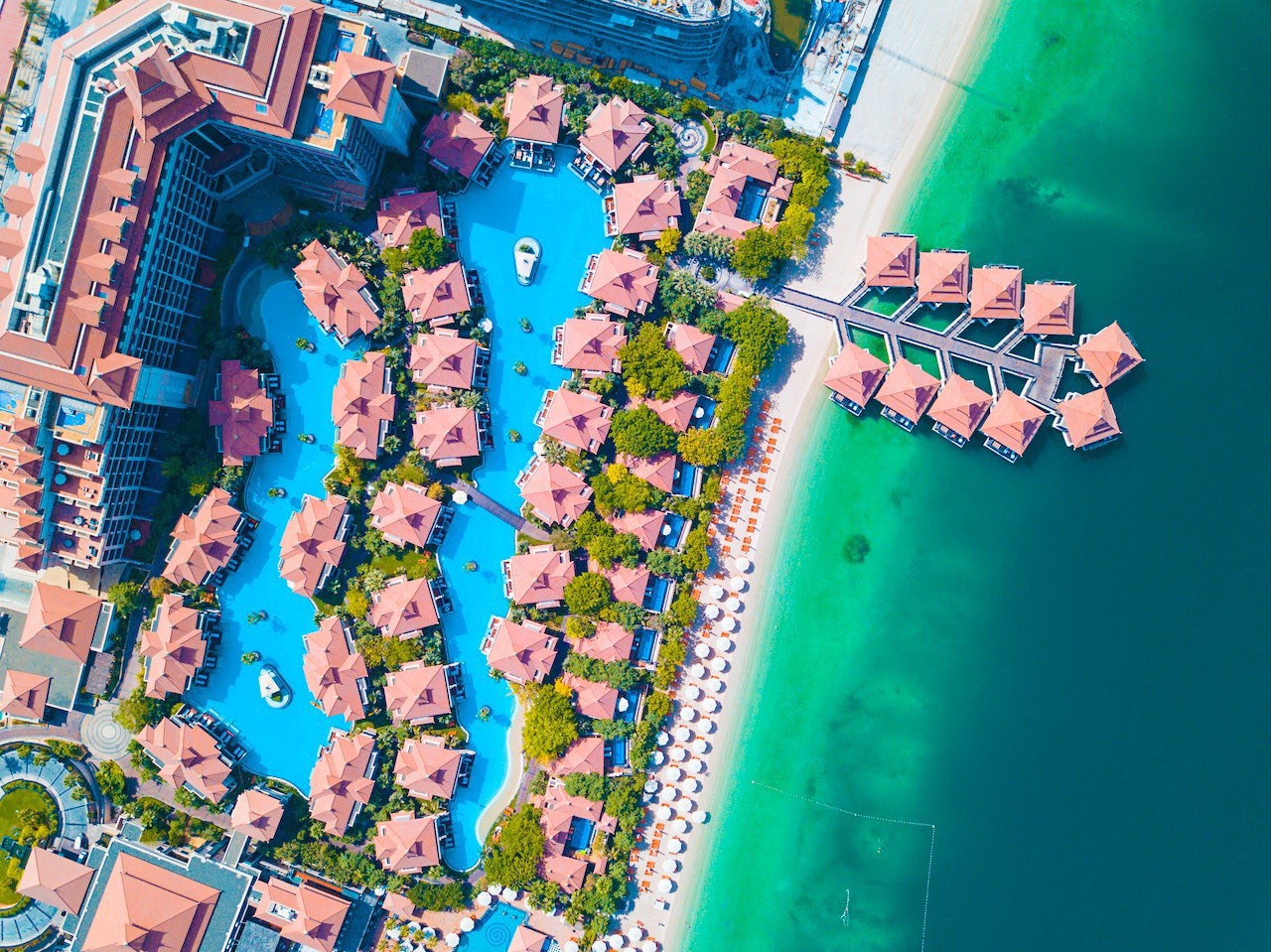 Resorts International Vietnam lọt 'Top 10 thương hiệu uy tín hàng đầu châu Á' - Ảnh 2.