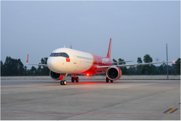 Máy bay mới Airbus 321neo vừa gia nhập đội bay Vietjet - Ảnh 1.