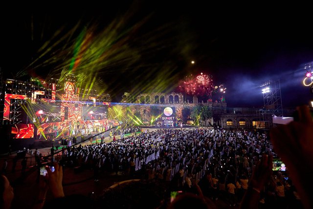 Bữa tiệc của âm nhạc, ánh sáng và pháo hoa tại New Year Countdown 2023 Phú Quốc - Ảnh 12.