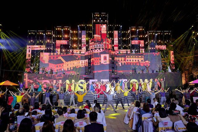 Bữa tiệc của âm nhạc, ánh sáng và pháo hoa tại New Year Countdown 2023 Phú Quốc - Ảnh 6.