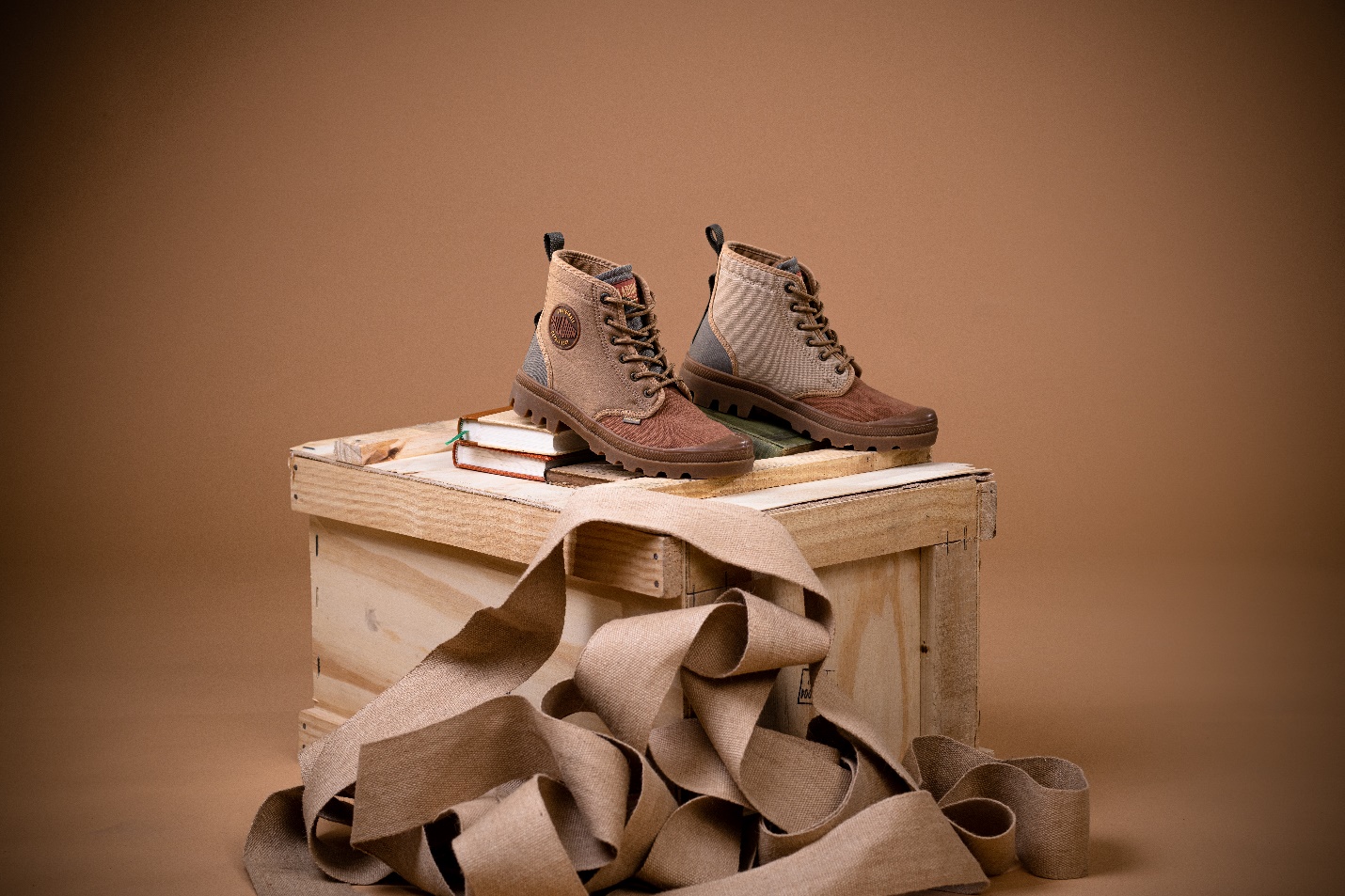 Cùng Palladium gợi ý những mẫu giày cho mùa lễ hội 2023 - Ảnh 4.