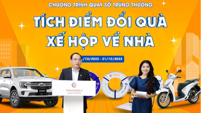 Tôn Đông Á chúc mừng khách hàng trúng giải chương trình quay số trúng thưởng - Ảnh 2.