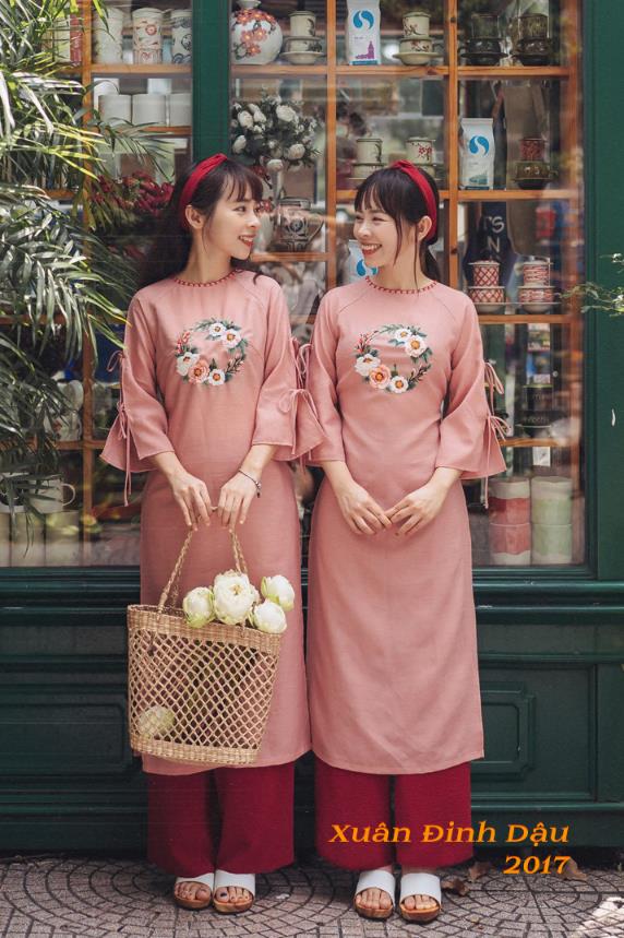 Hành trình 7 năm cùng với niềm đam mê áo dài Việt của hai cô gái trẻ - Ảnh 9.