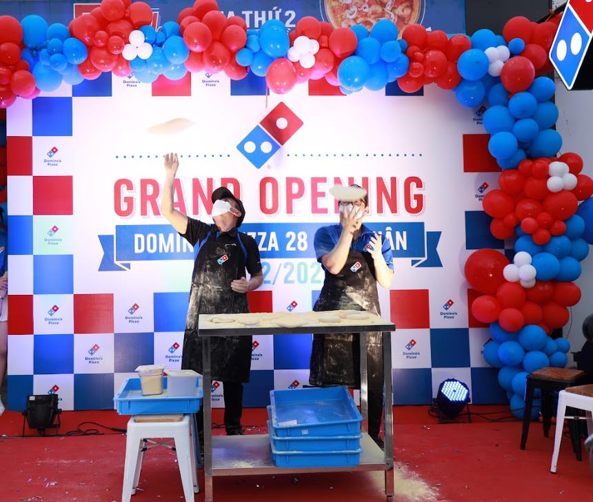 “Ship” pizza ra tận Chợ Nổi Cái Răng và cái kết - Ảnh 5. “Ship” pizza ra tận Chợ Nổi Cái Răng và cái kết - Ảnh 5.