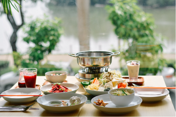 Veganizta - Nhà hàng thuần chay hiện đại cho giới trẻ Việt Nam - Ảnh 2.