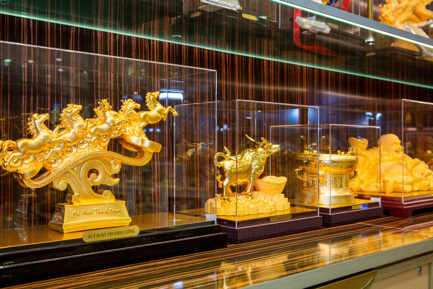 Nhiều sản phẩm vàng DOJI hút khách tại Lễ hội Vàng - Gold Festival 2023 - Ảnh 3.