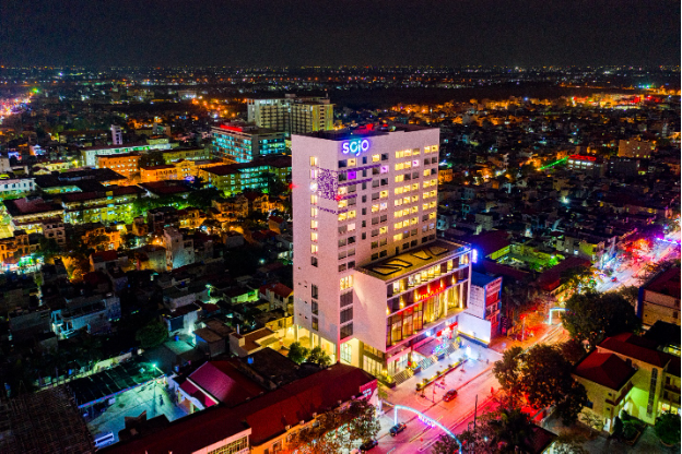 Khách sạn Việt nâng cấp dịch vụ đón khách dịp Tết Nguyên đán - Ảnh 2.