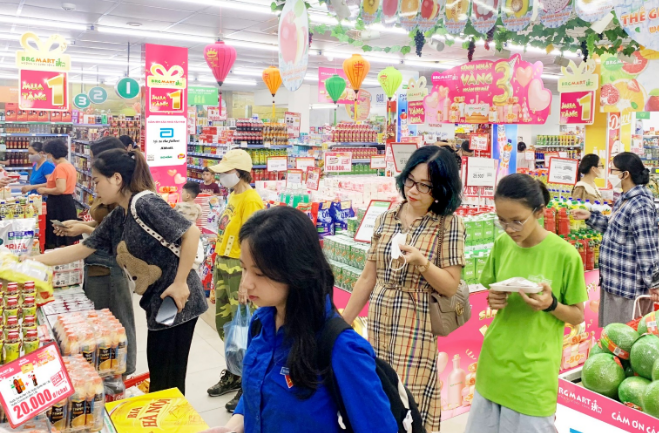 Sinh nhật vàng, ngàn ưu đãi - BRGMart tri ân khách hàng thân thiết nhân dịp sinh nhật 3 tuổi - Ảnh 1. Sinh nhật vàng, ngàn ưu đãi - BRGMart tri ân khách hàng thân thiết nhân dịp sinh nhật 3 tuổi - Ảnh 1.