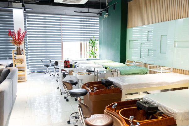 Nâng cao năng lực nghề với khóa học gội đầu dưỡng sinh tại Minh Trang Academy - Ảnh 3.