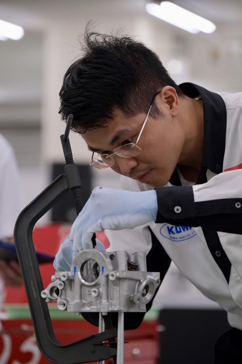 Honda Việt Nam khiến cả thế giới trầm trồ tại Hội thi Kỹ thuật viên xe máy thế giới 2023 - Ảnh 4.
