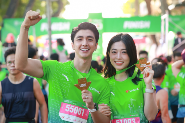 Những bóng hồng rạng rỡ trên đường chạy VPIM 2023 - Ảnh 5. Những bóng hồng rạng rỡ trên đường chạy VPIM 2023 - Ảnh 5.