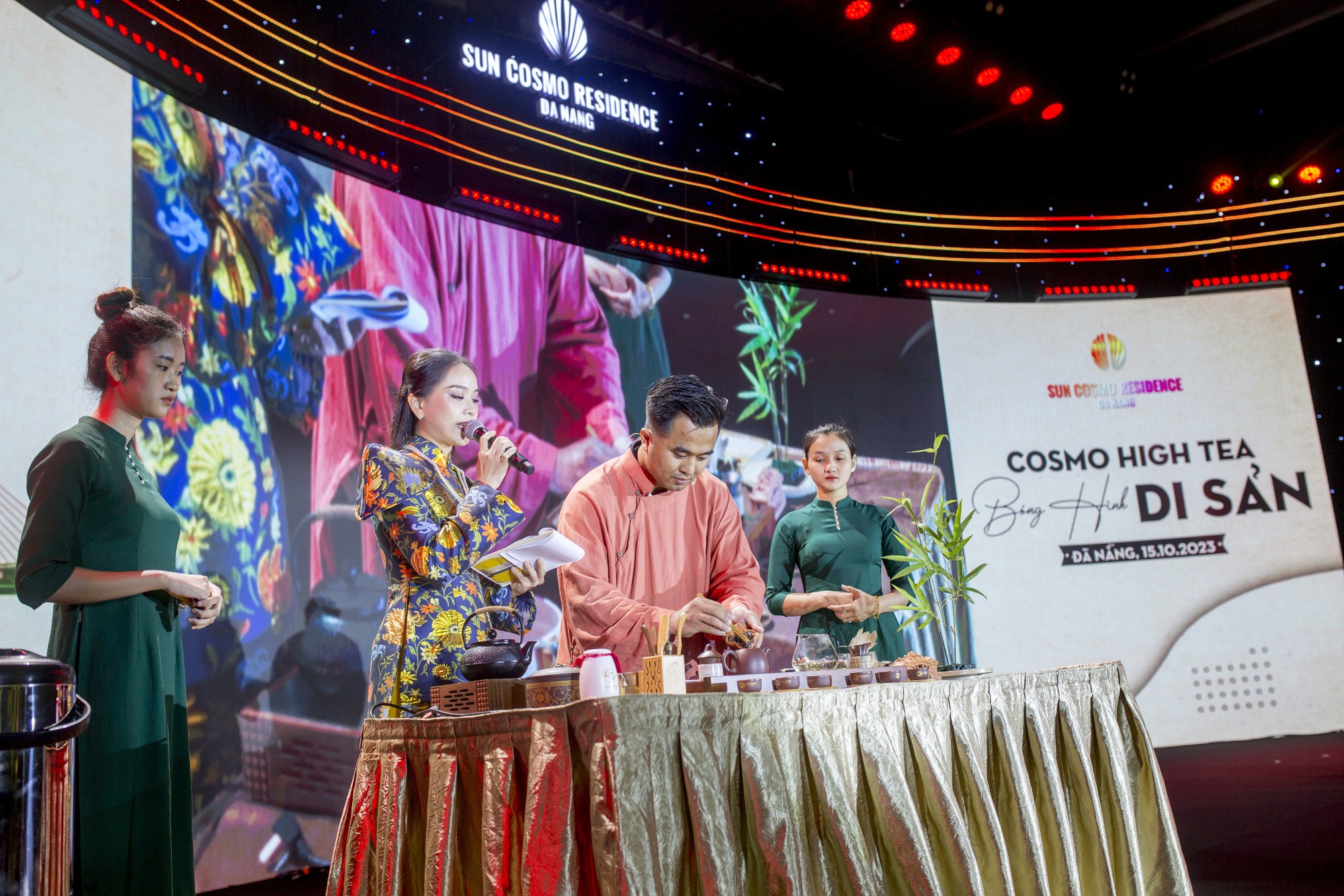 Cosmo High Tea: Trải nghiệm tinh hoa cùng Sun Cosmo Residence Da Nang - Ảnh 1.