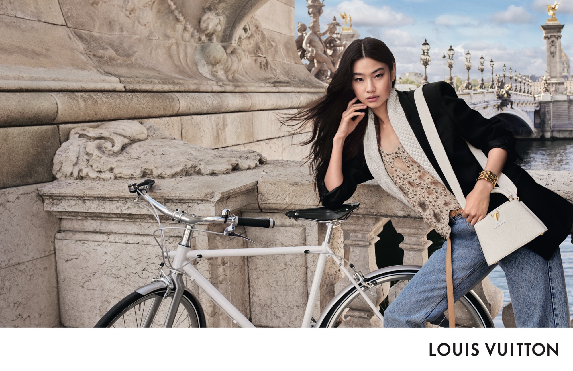 Giải mã sức hút thanh lịch hiện đại theo ngôn ngữ của Louis Vuitton - Ảnh 1.