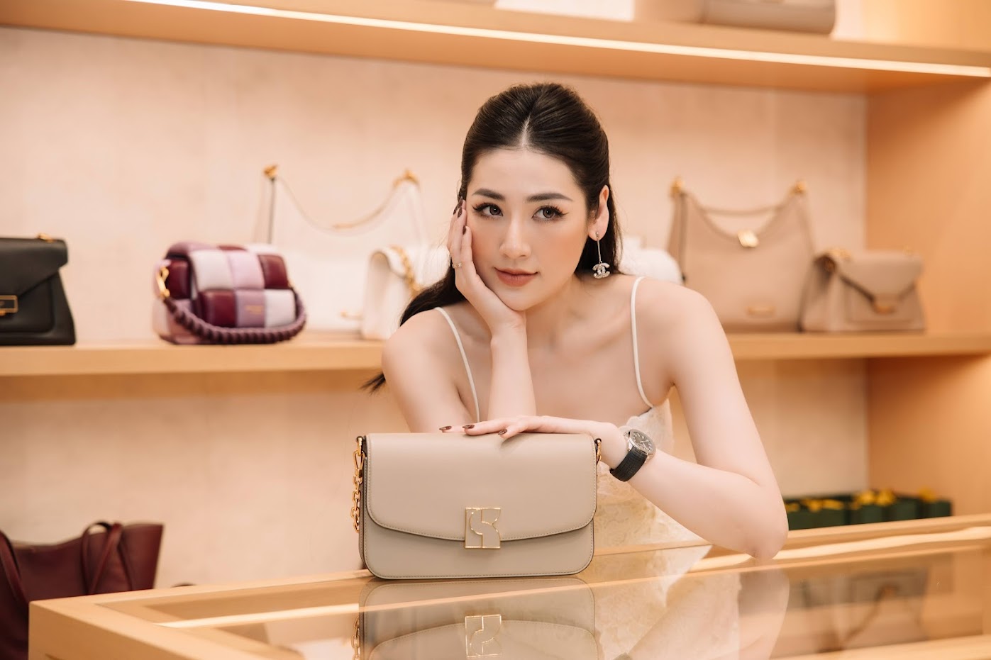 Kate Spade New York khai trương cửa hàng tại Hà Nội và giới thiệu dòng túi Dakota - Ảnh 1.