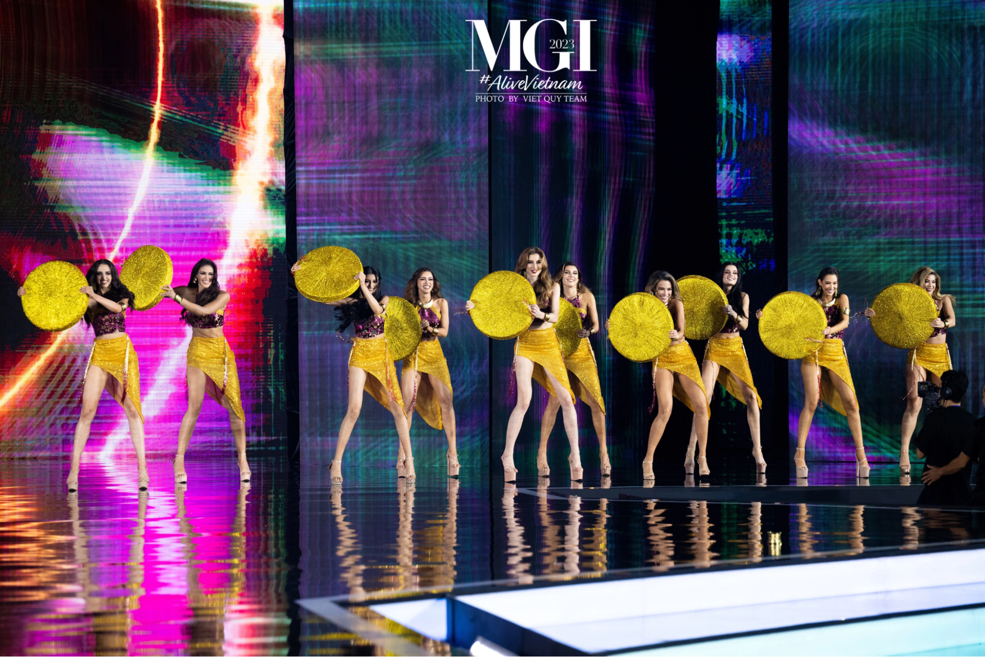 Miss Grand International: Hành trình 70 người đẹp qua 5 tỉnh thành quảng bá du lịch văn hóa Việt Nam - Ảnh 17.
