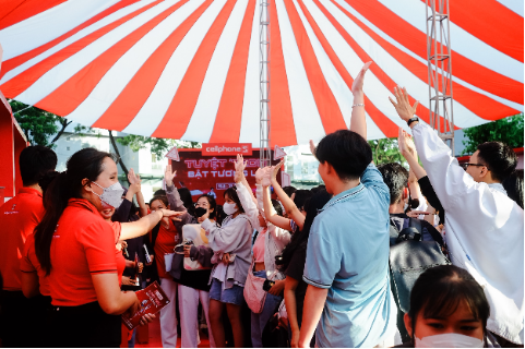 CellphoneS thu hút 150.000 sinh viên tham gia sự kiện công nghệ S-Camp 2023 - Ảnh 2. CellphoneS thu hút 150.000 sinh viên tham gia sự kiện công nghệ S-Camp 2023 - Ảnh 2.