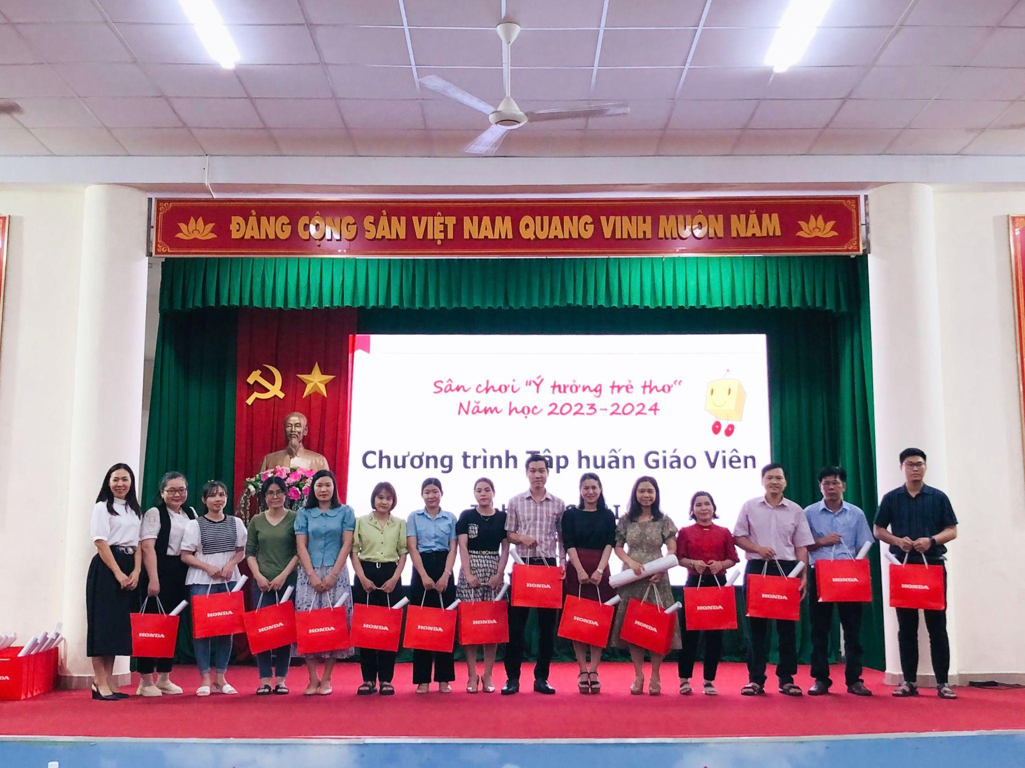 Honda Việt Nam khởi động sân chơi “Ý tưởng trẻ thơ” năm thứ 14 trên toàn quốc - Ảnh 2.
