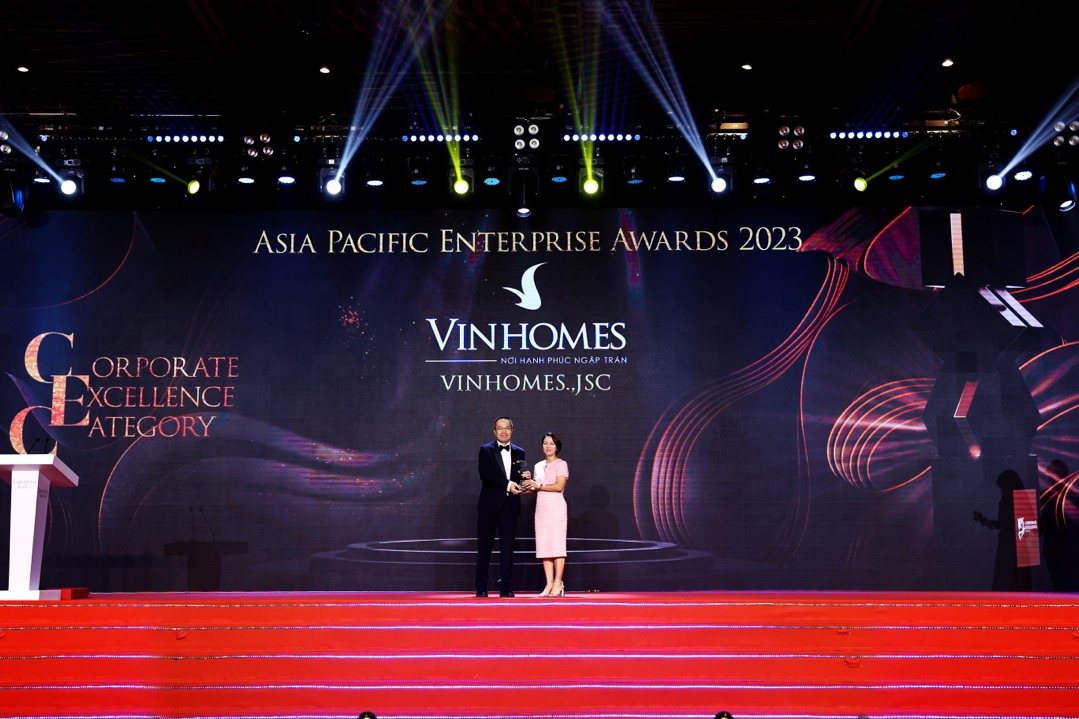 Vinhomes giành cú đúp tại giải thưởng doanh nghiệp châu Á 2023 - Ảnh 1.