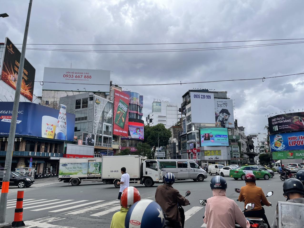 Quy hoạch biển quảng cáo ngoài trời: nâng cao hình ảnh quốc tế của Việt Nam - Ảnh 3.