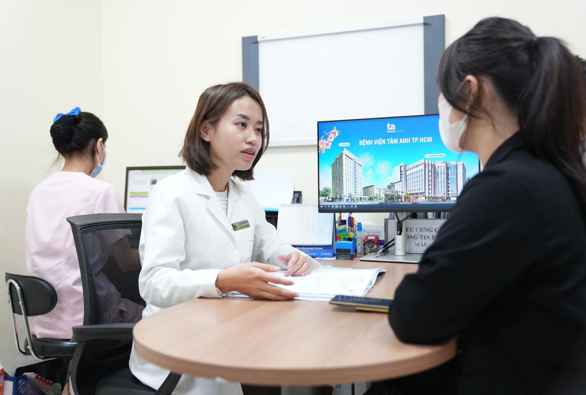 Hiện tượng mới của Gen Z, Gen Y: Đặt hàng nguồn dịch tinh trùng và trứng