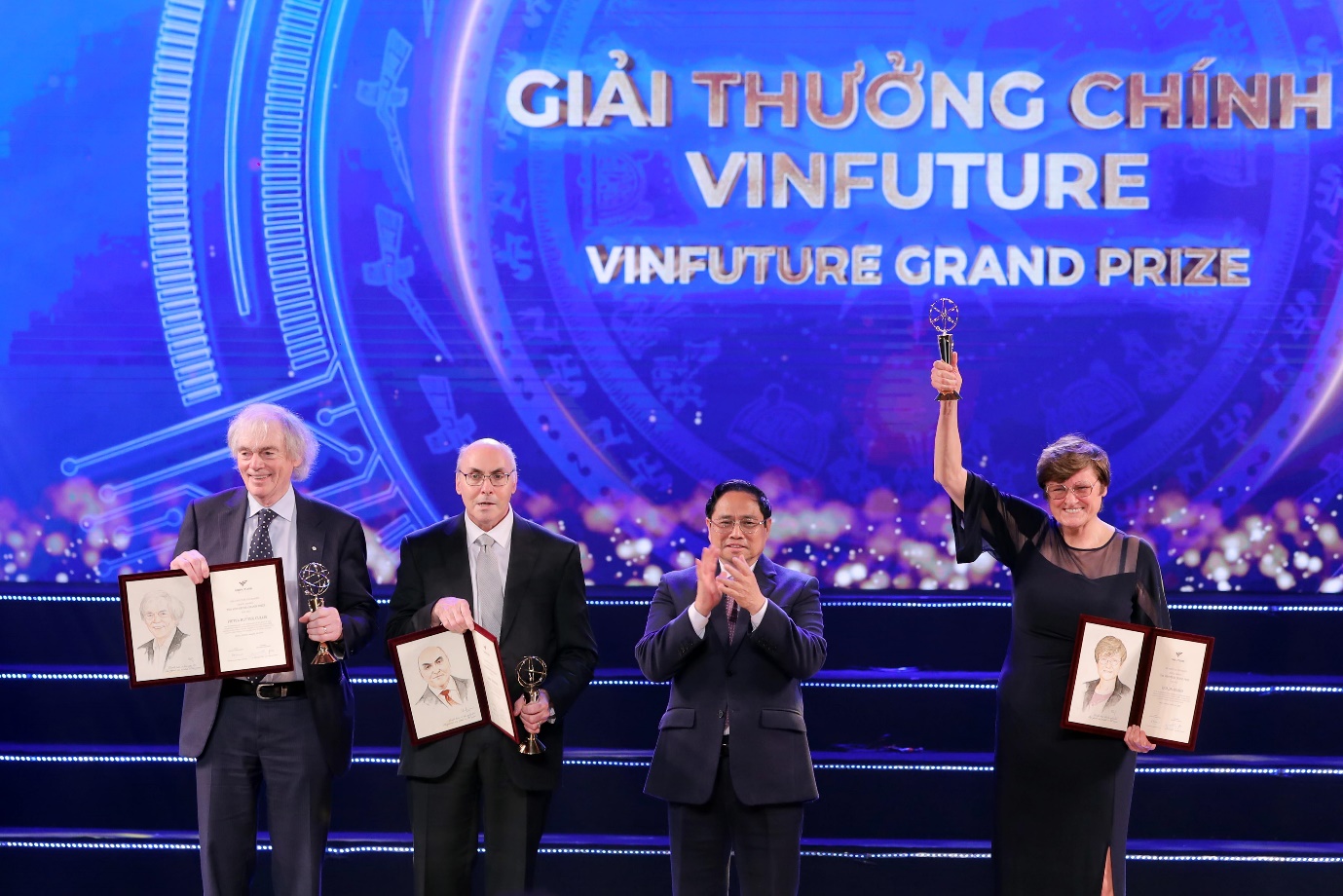 Giáo sư Cullis: VinFuture kết nối Việt Nam với thế giới bằng sứ mệnh khoa học - Ảnh 1.
