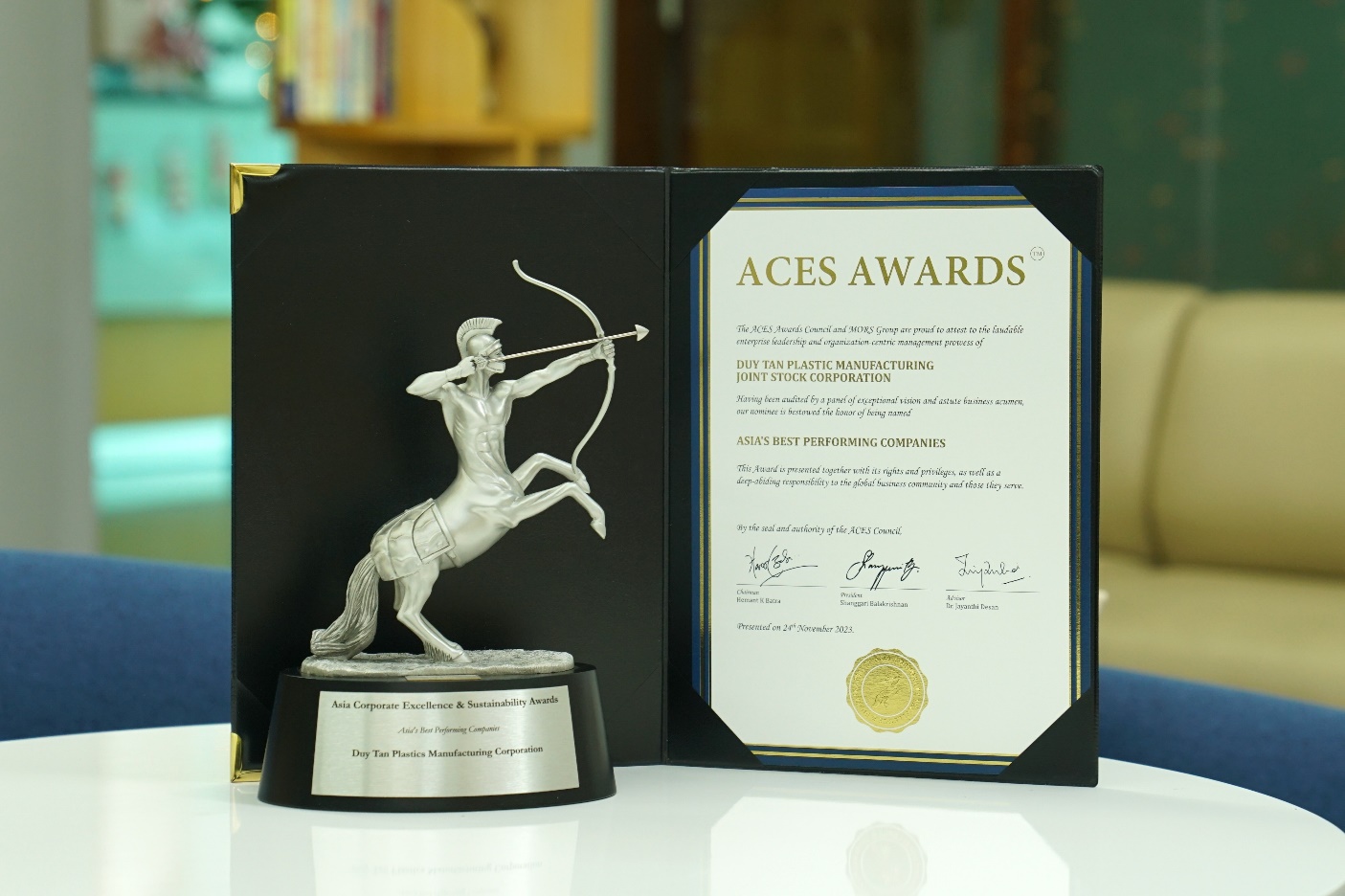 Duy Tân - “Doanh nghiệp hoạt động tốt nhất châu Á” tại giải thưởng quốc tế ACES 2023 - Ảnh 2.