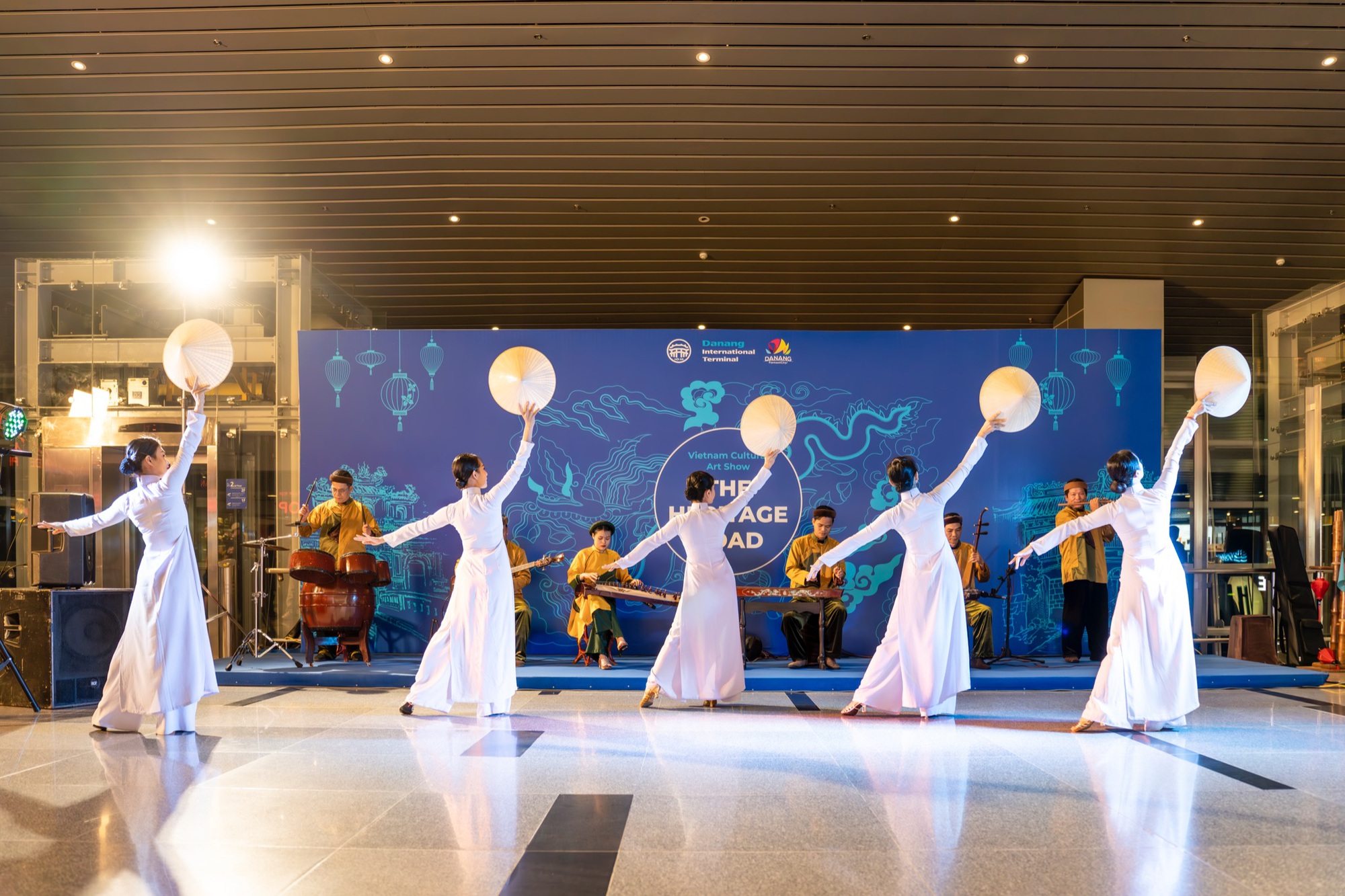Nhà ga quốc tế Đà Nẵng trở thành nhà ga sân bay đầu tiên tại Đông Nam Á đạt chứng nhận Welcome Chinese - Ảnh 4.
