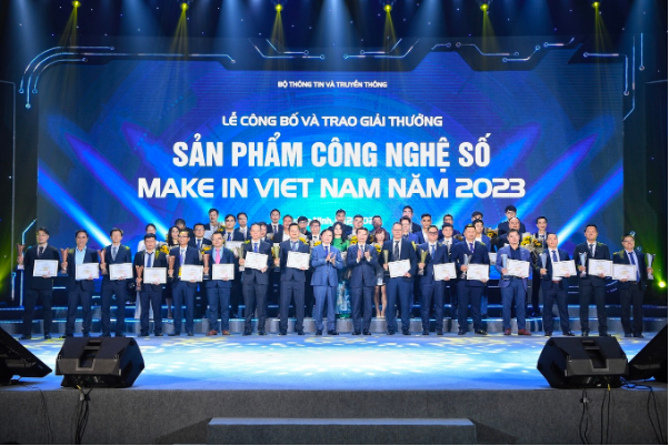 Viettel Digital Finance Platform đạt giải Đồng Make in Vietnam 2023 - Ảnh 2.