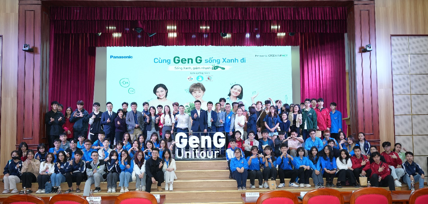 Khởi động mùa 2, chuỗi Gen G Unitour của chiến dịch “Cùng Gen G sống Xanh đi” 2023 thu hút hàng nghìn bạn trẻ tham gia - Ảnh 5.