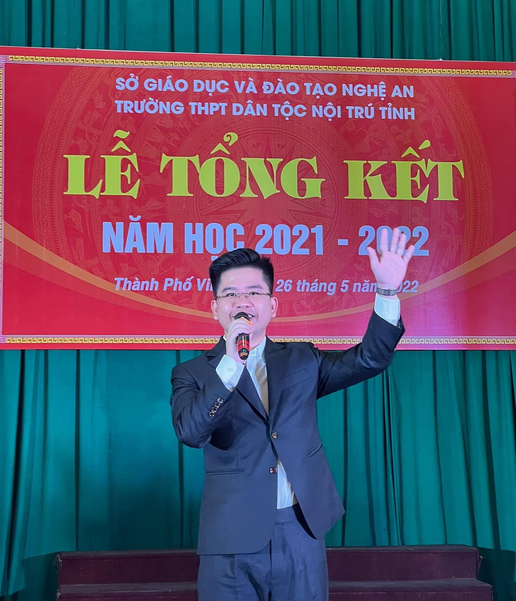 Hành trình &quot;tiếp lửa&quot; cho thế hệ trẻ của doanh nhân Lang Công Đạt - Ảnh 3.