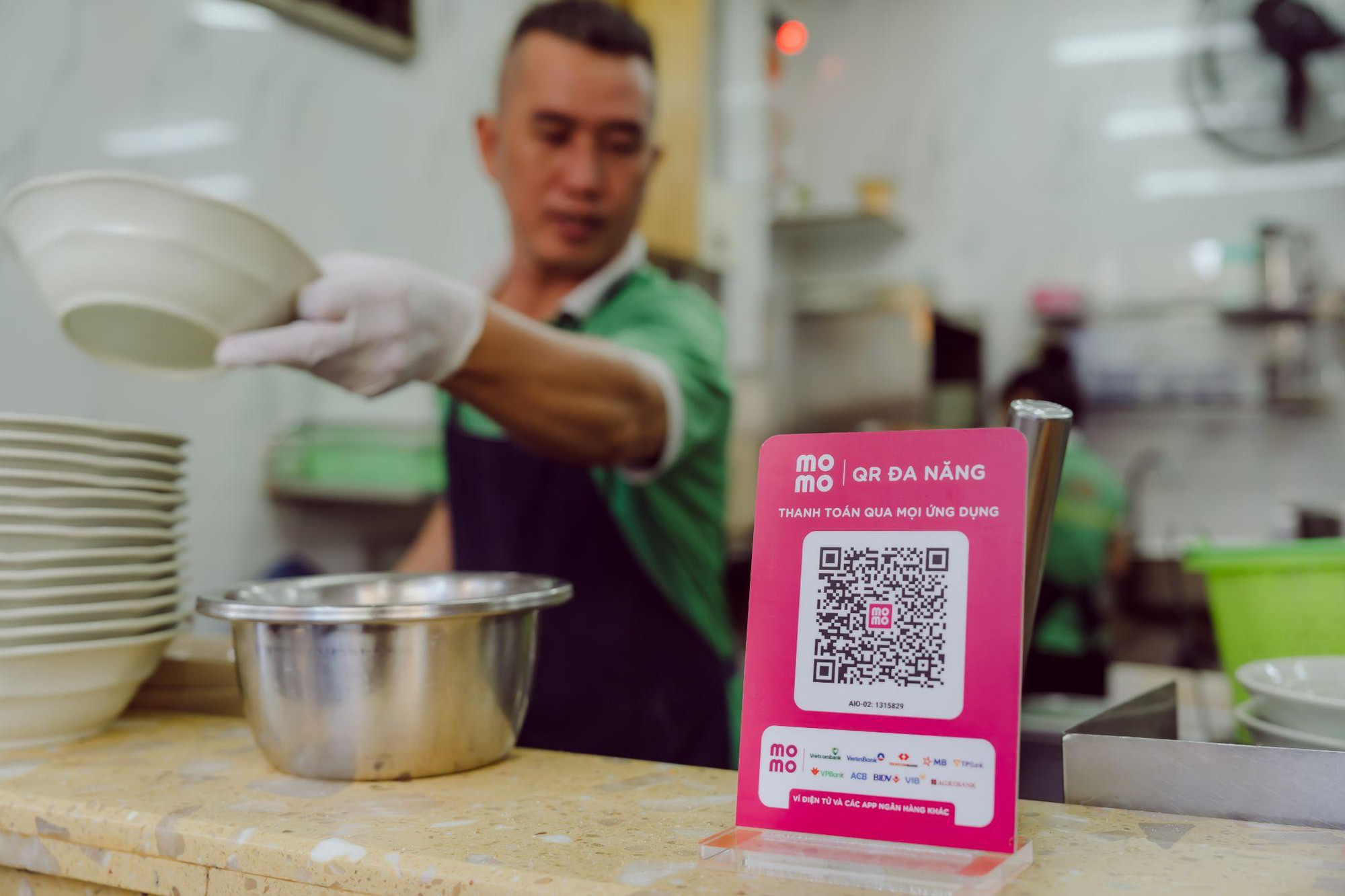 Chấn động: Đi ăn sủi cảo Hà Tôn Quyền không cần mang tiền mặt! - Ảnh 4.