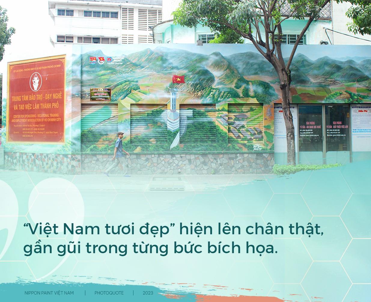 Tranh bích họa &quot;Việt Nam tươi đẹp&quot; mang diện mạo mới cho các bức tường tại TP. Hồ Chí Minh - Ảnh 1.