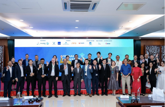 OptiCloud của NFQ Chiến Thắng Giải &quot;Make the Future Green&quot; tại Vietnam Innovation Summit 2023 - Ảnh 2.