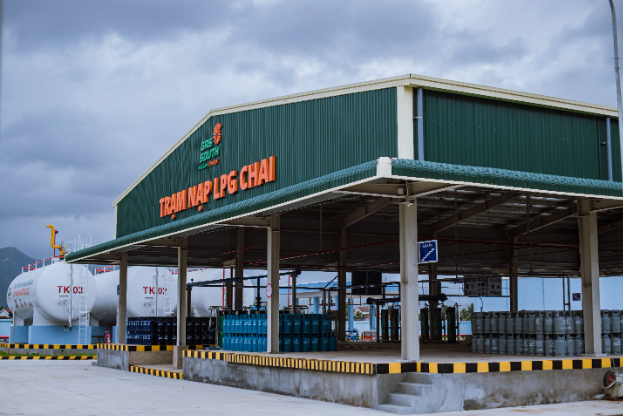 Gas South khánh thành Trạm chiết nạp LPG Nha Trang - Ảnh 2.