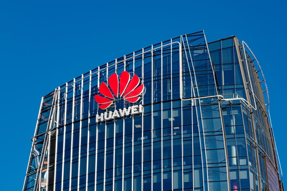 Huawei - Công ty dùng xe buýt chuyển hàng đến siêu cường công nghệ - Ảnh 2.