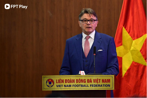 Tân HLV Troussier chia sẻ kỳ vọng về U23 Việt Nam tại Doha Cup 2023 - Ảnh 2.