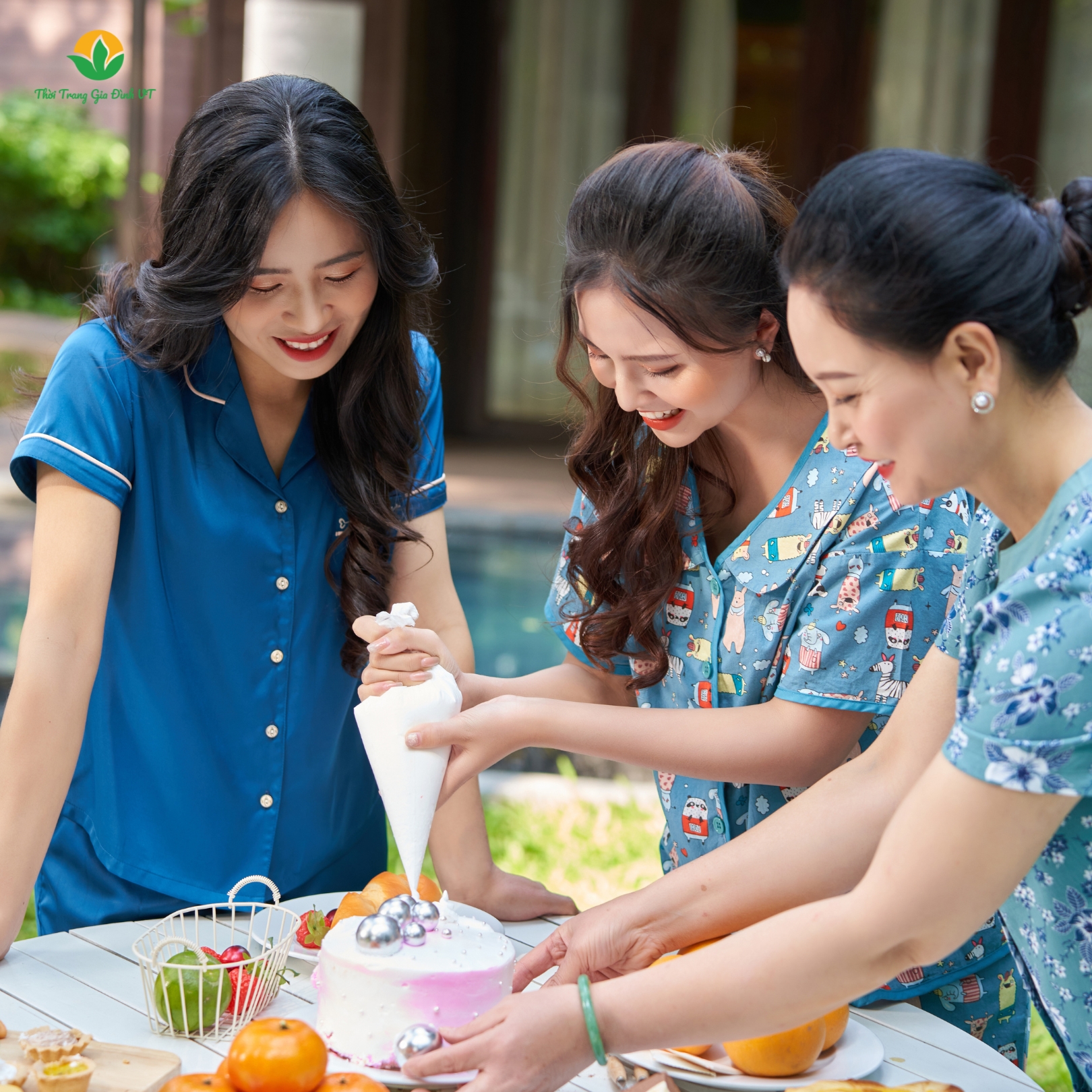 Mừng ngày 8/3 thời trang Việt Thắng tặng giá dùng thử hấp dẫn cho cả gia đình - Ảnh 5.