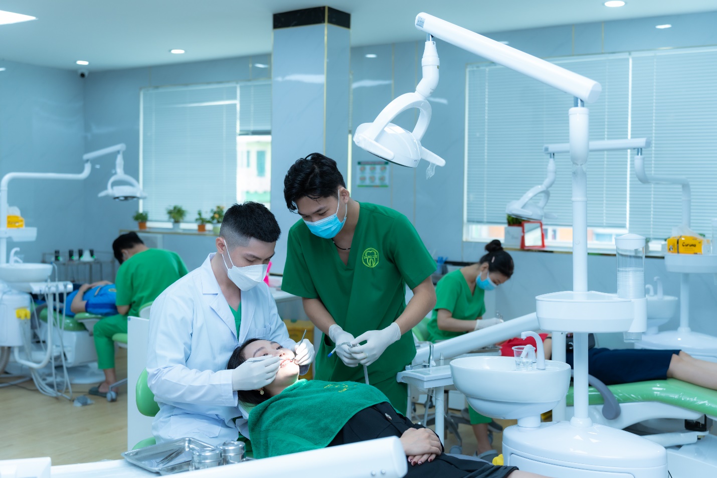 Đầu tư mỗi ngày chỉ bằng một ly trà sữa - bạn trẻ F5 giao diện với niềng răng thẩm mỹ - Ảnh 4. Đầu tư mỗi ngày chỉ bằng một ly trà sữa - bạn trẻ F5 giao diện với niềng răng thẩm mỹ - Ảnh 4.