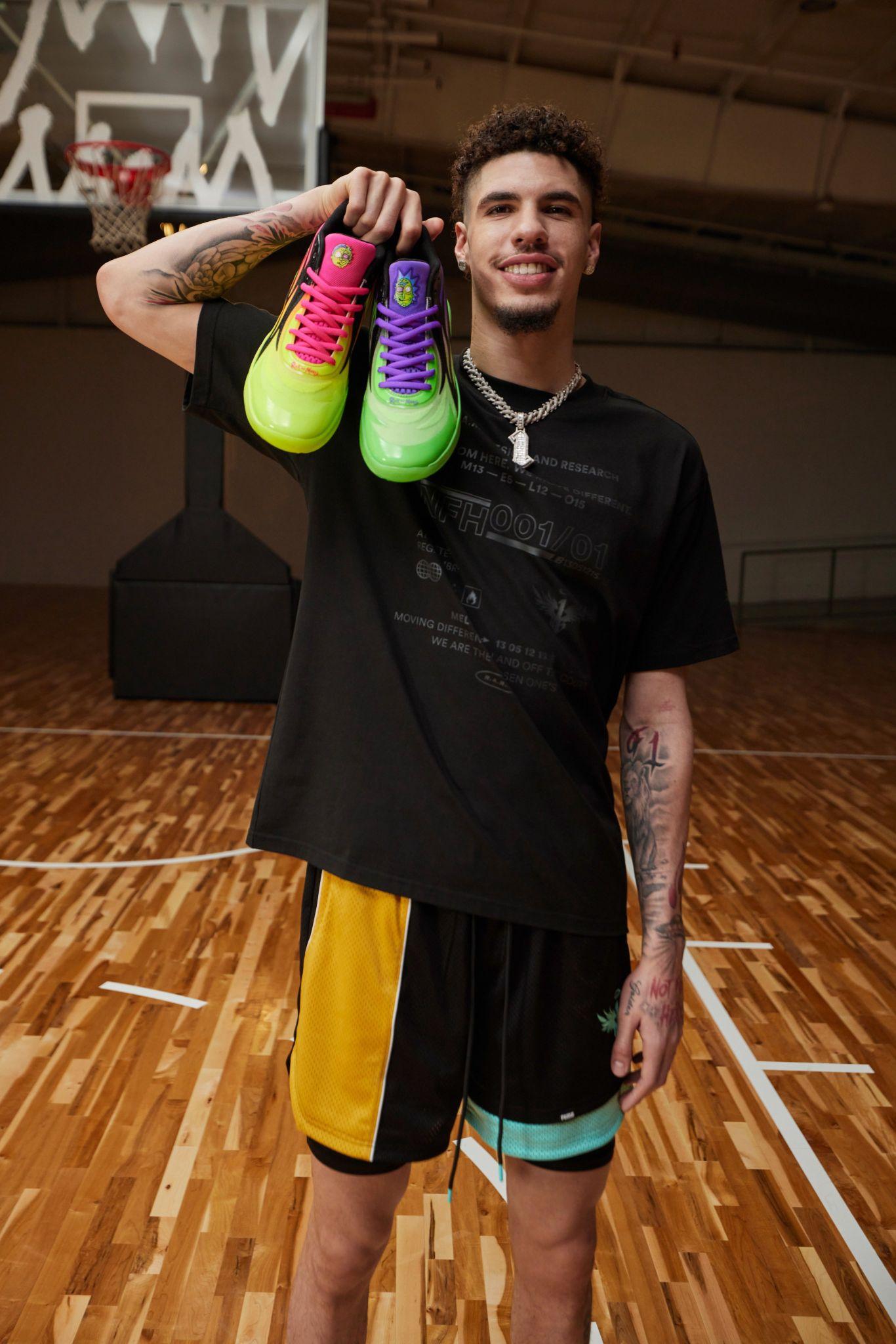 Rapper Low G và các sneakerhead chao đảo trước sự trở lại của dòng PUMA MB.02 x Rick & Morty - Ảnh 1. Rapper Low G và các sneakerhead chao đảo trước sự trở lại của dòng PUMA MB.02 x Rick & Morty - Ảnh 1.