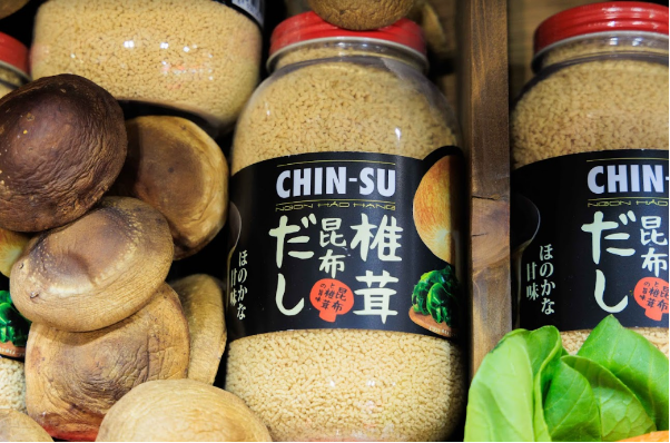 Đầu bếp Nhật đánh giá cao hương vị hạt nêm Chin-su mới - Ảnh 3.