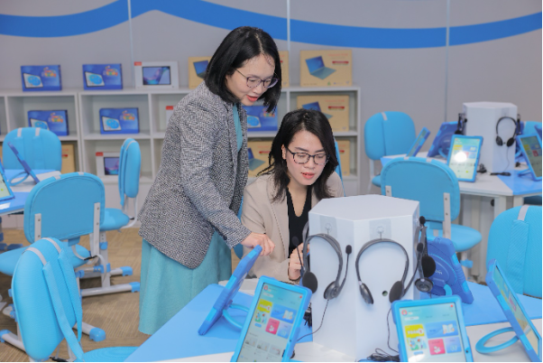 Masscom ký kết hợp tác chiến lược với Galaxy Education - Ảnh 4. Masscom ký kết hợp tác chiến lược với Galaxy Education - Ảnh 4.
