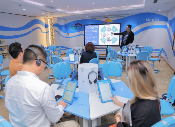 Masscom ký kết hợp tác chiến lược với Galaxy Education - Ảnh 5. Masscom ký kết hợp tác chiến lược với Galaxy Education - Ảnh 5.