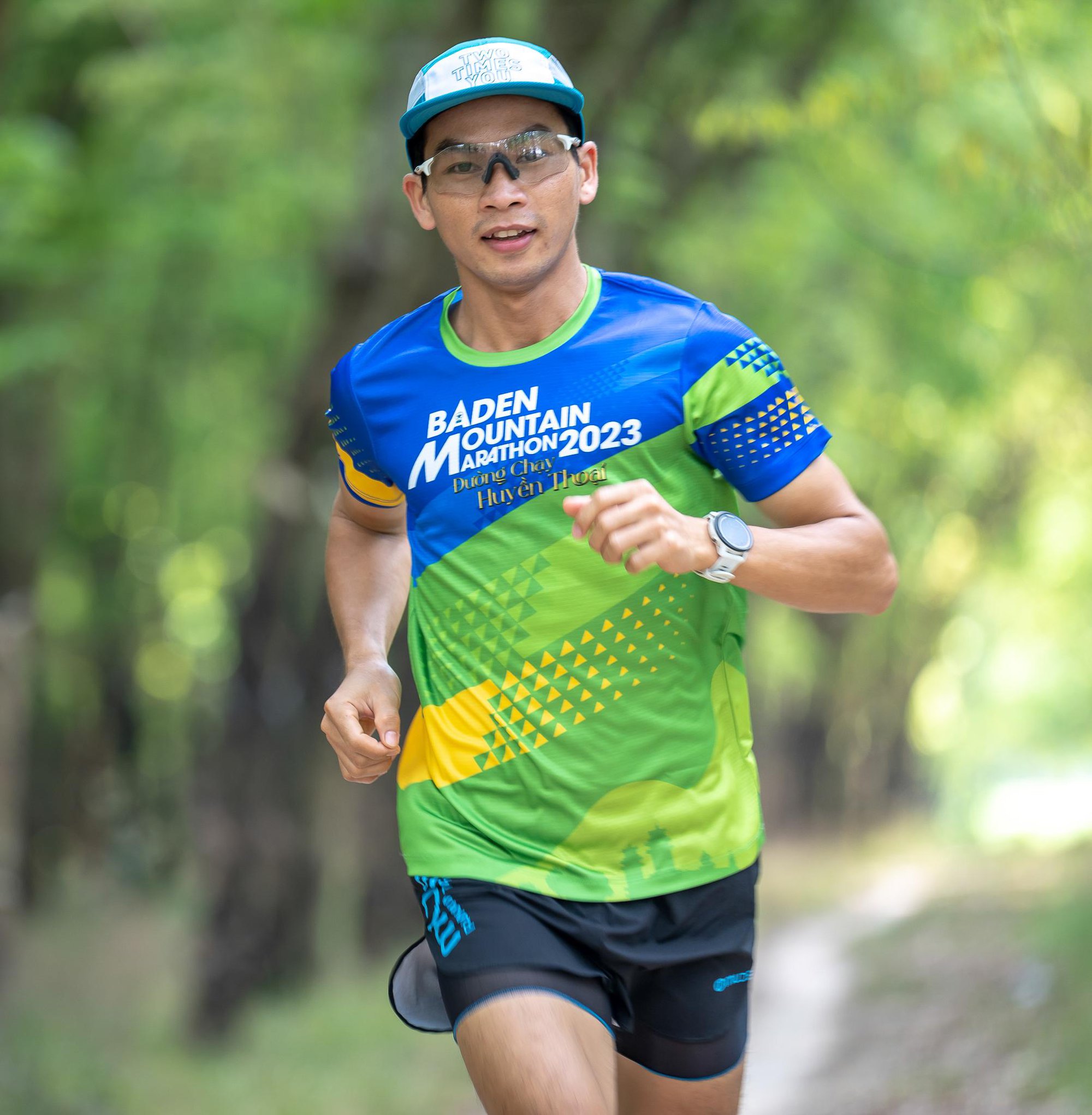 Runner Trọng Nhơn chia sẻ lý do cổng đăng ký của giải chạy Baden Mountain Marathon 2023 liên tục tăng nhiệt - Ảnh 1.