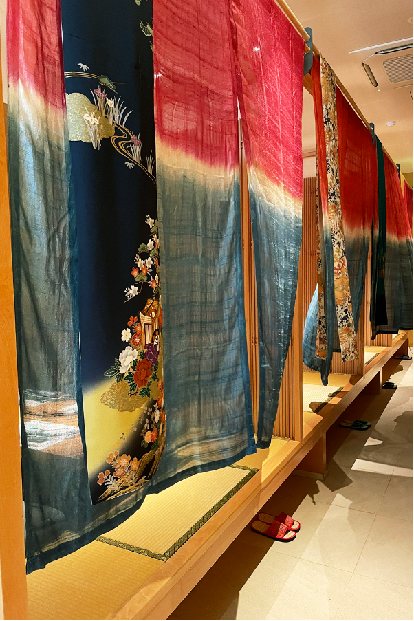 Tổ hợp kiến trúc, văn hoá - tinh thần tại Sushi Hokkaido Sachi Hà Nội - Ảnh 3.