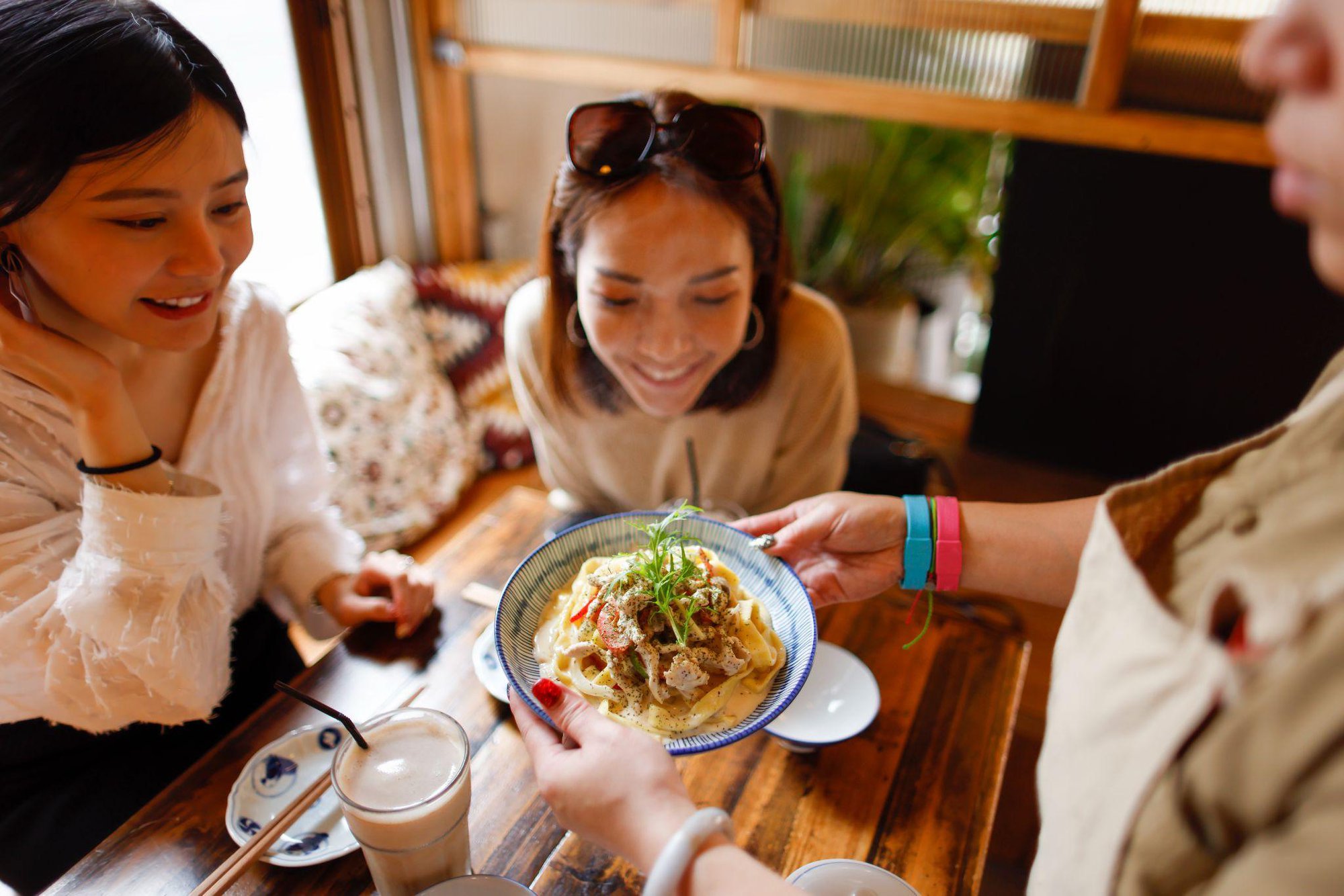 Mì Nhật Zeppin từ nhà Acecook có gì khiến “Fan ghiền mì” chao đảo? - Ảnh 1.