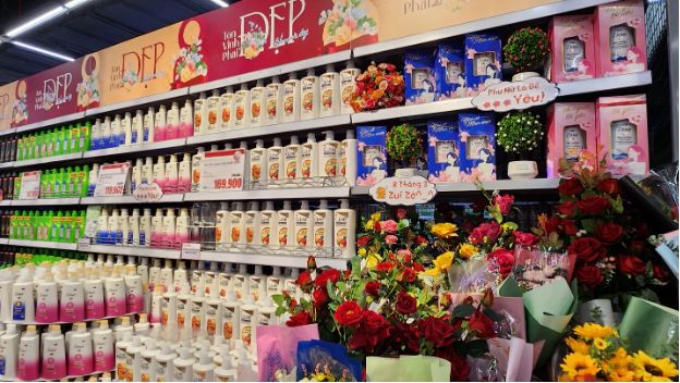 Những món quà 8/3 mà chị em nào cũng thích mê tại LOTTE Mart - Ảnh 2.