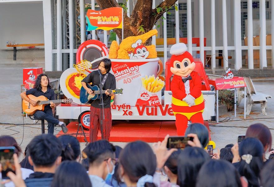 Đà Nẵng sẵn sàng đón Chuyến Xe Vui Vẻ Jollibee - Ảnh 3.