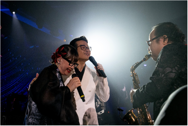 Lắng đọng đêm nhạc “The Legend Concert - Trịnh Công Sơn” tại trung tâm mới The Global City - Ảnh 2.